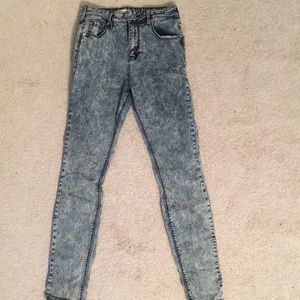 Bullhead acid wash jegging size 9